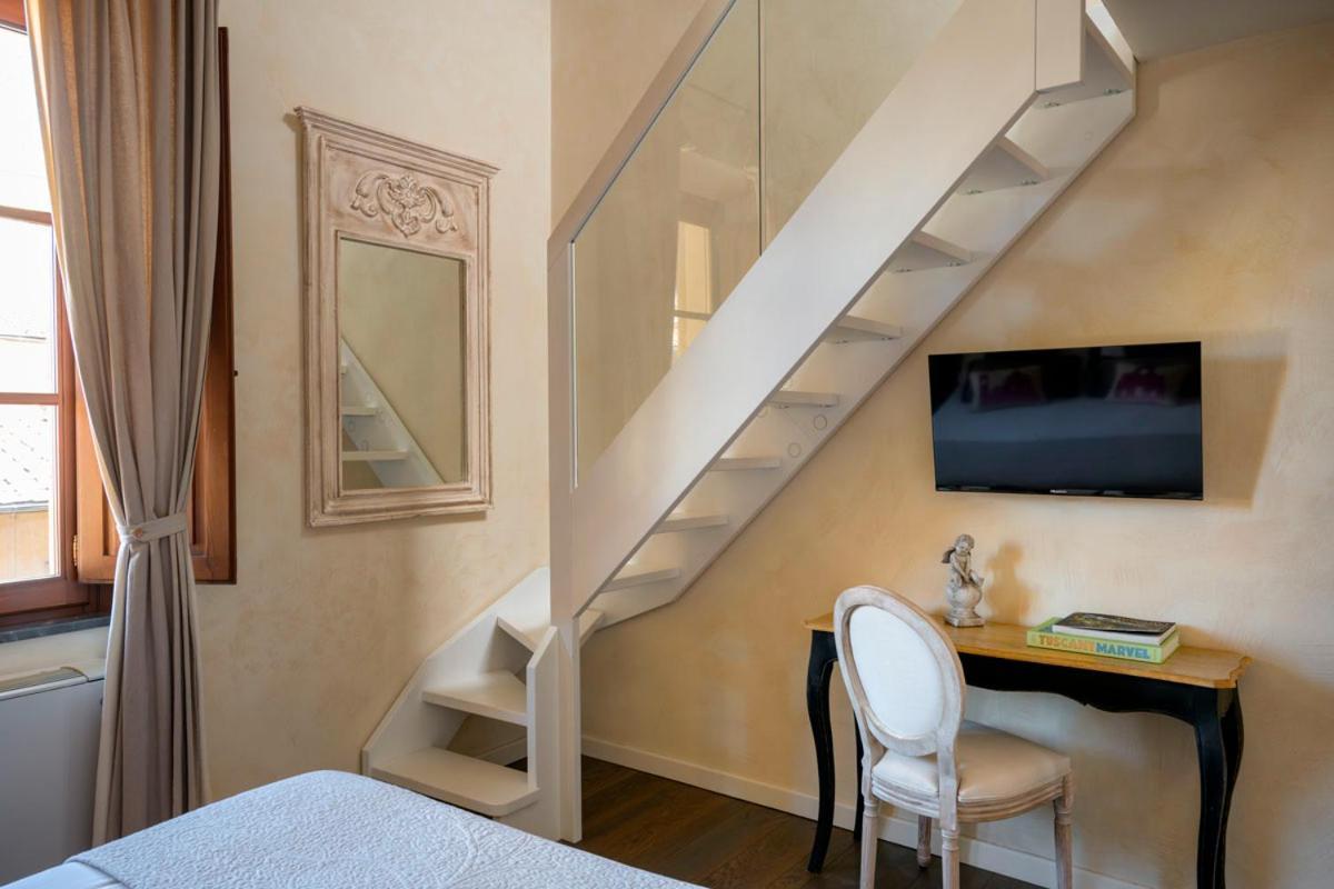 Bed and Breakfast Mabelle Firenze Residenza Sassetti Zewnętrze zdjęcie