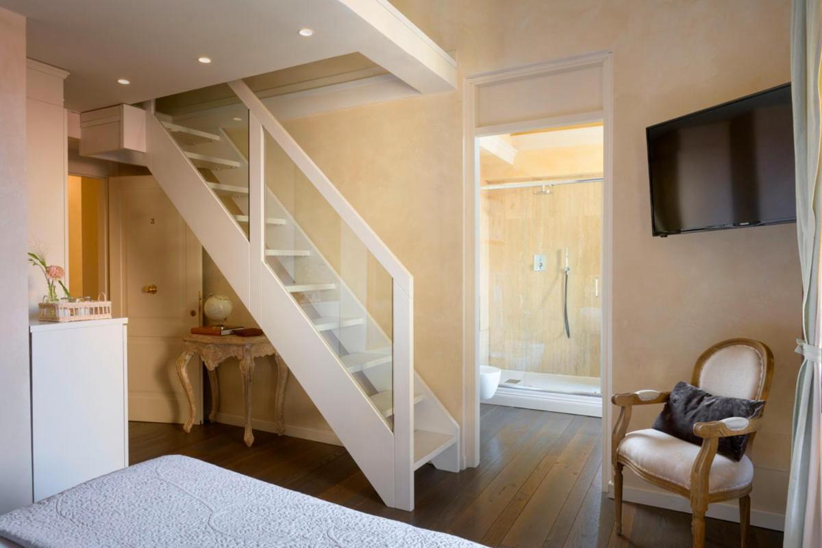 Bed and Breakfast Mabelle Firenze Residenza Sassetti Zewnętrze zdjęcie